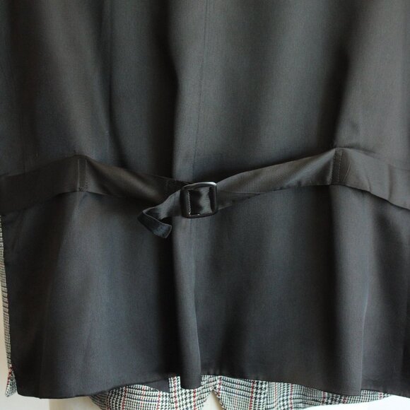 Vintage 1980s Unisex Vest, Rafaella Black White and Red Plaid Wool, Size Medium - Picture 10 of 10